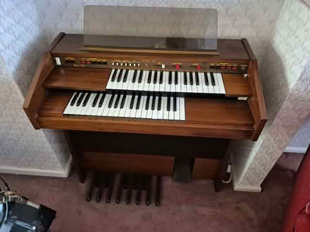 Photo of free Rythum Six mark 900 electric organ (IP1) #2