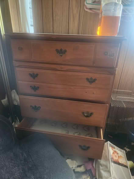 Photo of free Dressers and bookcases by July 14 (Auto Mall Pkwy Fremont Ca.) #2