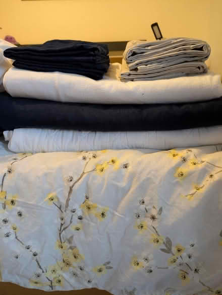 Photo of free Bedding: duvet, sheets, pillow case (Leighton Buzzard LU7) #1