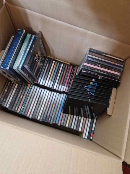 Photo of free CD albums (Cam GL12) #1