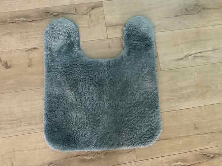 Photo of free Toilet rug (East Palo Alto) #1