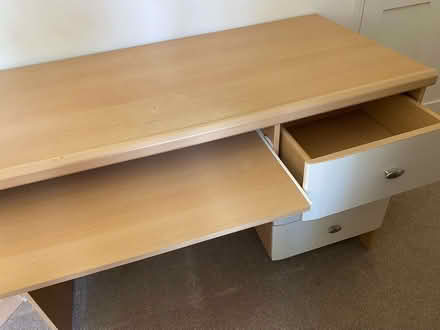 Photo of free Computer desk with drawers (Eastbourne BN20) #1