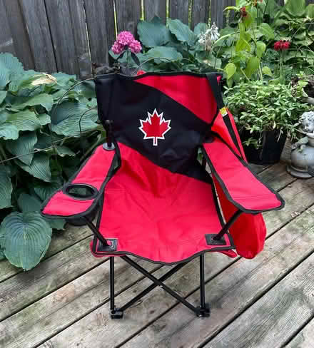 Photo of free Kid-size folding chair (Hunt Club/Conroy area) #1