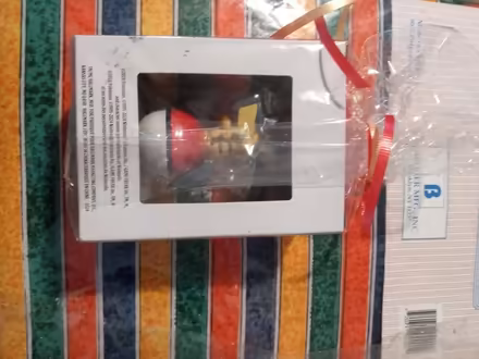 Photo of free Christmas ornament (Brooklyn) #2