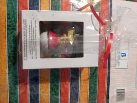 Photo of free Christmas ornament (Brooklyn) #2
