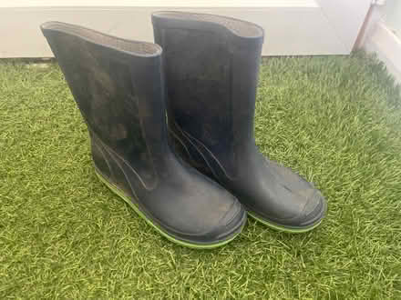 Photo of free Kid’s boots size 9 (Lightwater GU18) #1