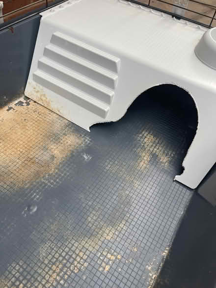 Photo of free Guinea Pig Cage (KT7) #2