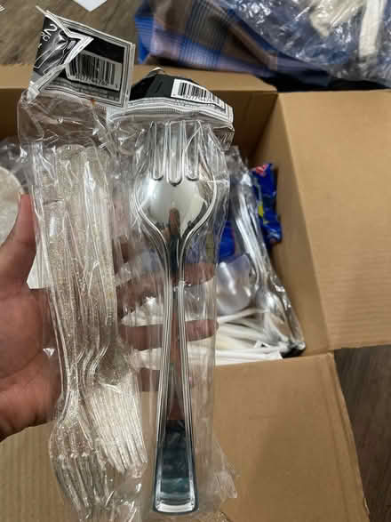 Photo of free Party Cutleries and cups (Sunnyvale near Lawrencestation) #4