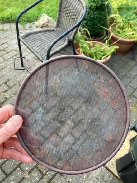 Photo of free Mesh heat distributor for gas hob (Bilton CV22) #1