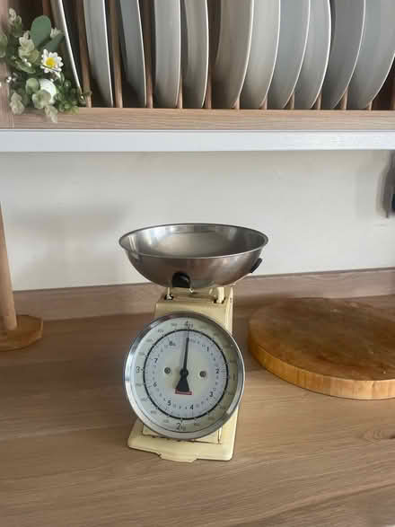 Photo of free Kitchen weighing scales (Sy8) #1