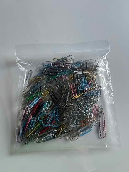 Photo of free Bag of paper clips (CM1 Broomfield) #1