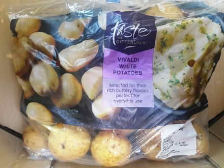 Photo of free potatoes (Horsham (near station)) #1