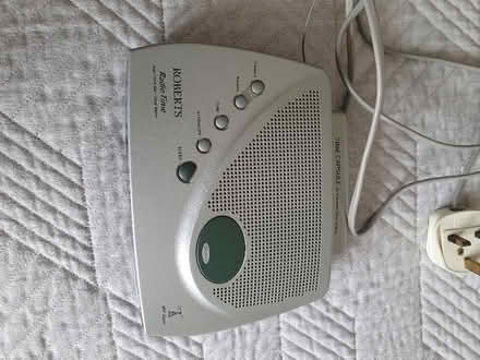 Photo of free Roberts radio clock (Marsh LA1) #1