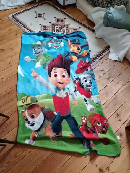 Photo of free paw patrol fleece (The Rock TF3) #1