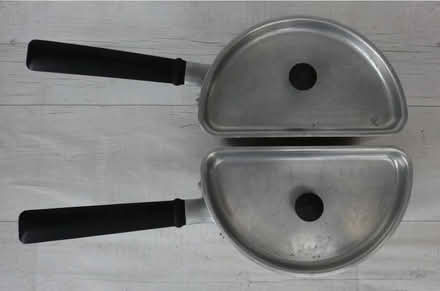 Photo of Old 2-half split saucepan (Rhayader LD6) #1