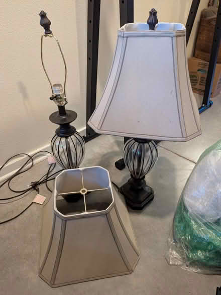 Photo of free 2 lamps (Boise Eliot) #1