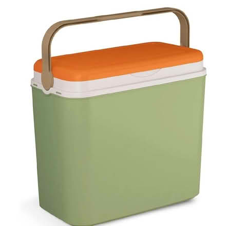 Photo of who has a food cooler to spare (AB24) #1