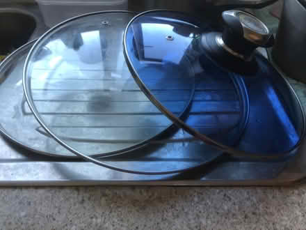 Photo of free Kitchen staff pots lanch box etc (South oxhey WD19) #1