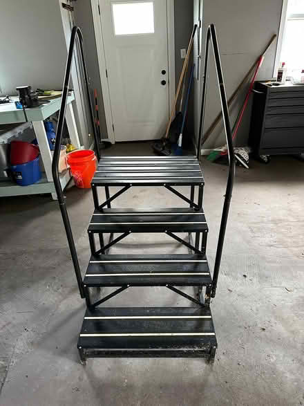 Photo of free Portable Stairs Steps (Ingleside, Stanton Bay area) #2
