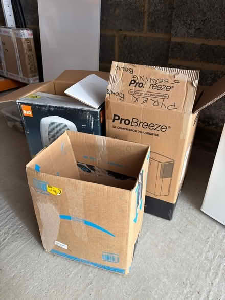 Photo of free Strong boxes and packing material (Berkhamsted HP4) #1