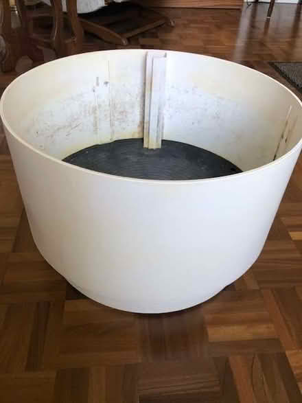 Photo of free Large indoor planter on castors (Maidenhead SL6) #1