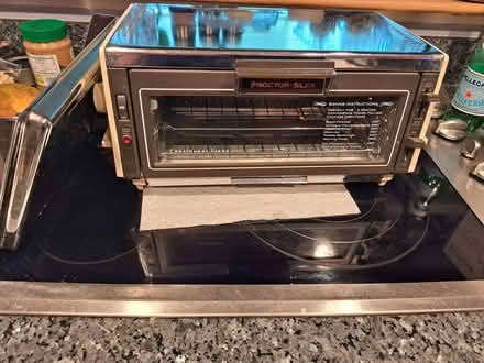 Photo of free Proctor Silex Toaster Oven (94002 Continentals/Ralston) #1
