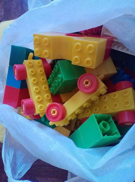 Photo of free Bag of pretend duplo (Farmoor OX2) #1