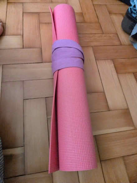 Photo of free Yoga mat and extension belt (Five Ways B16) #1