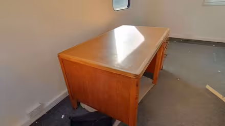 Photo of free Large wooden desk (Kidlington OX5) #1