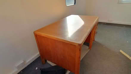 Photo of free Large wooden desk (Kidlington OX5) #1