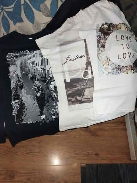 Photo of free 3 T shirts 8/10 ladies (Bloxwich.walsall WS3) #1