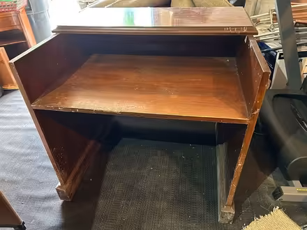Photo of free Two desks, dining and end table (Upper Marlboro) #4
