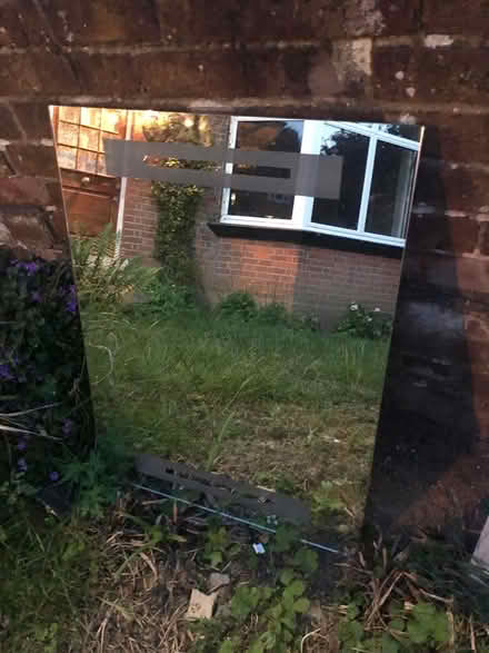 Photo of free Bathroom de-misting mirror (By Oakleigh Park station EN4) #1