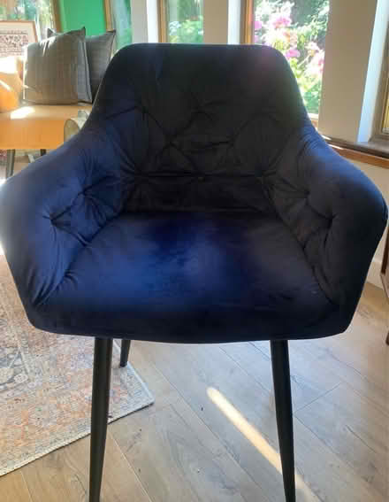 Photo of free Chair (World's End RH15) #1