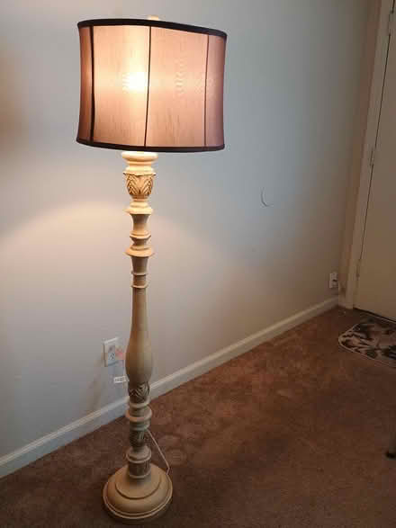 Photo of free floor lamp (Alameda) #2