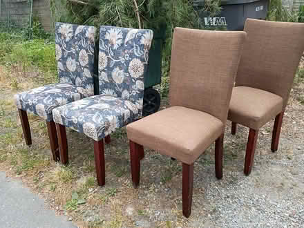 Photo of free Kitchen or dining chairs (Finn hill Kirkland) #1