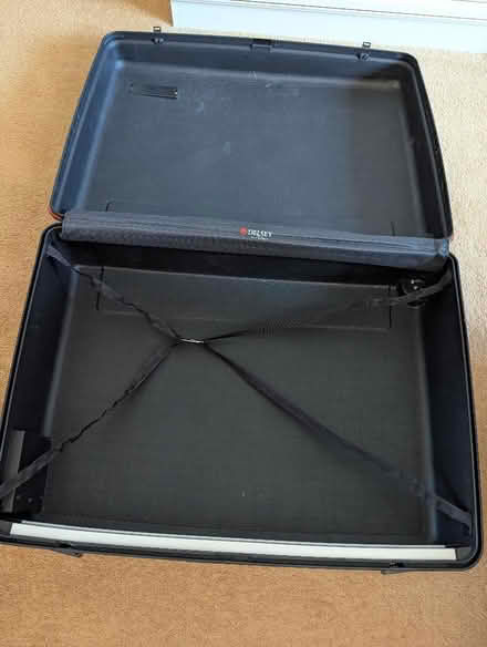 Photo of free Delsey 2 wheel, hard case suitcase. (Grove Vale B43) #4