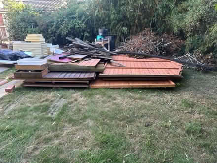 Photo of free Shed (Kingsclere RG20) #1