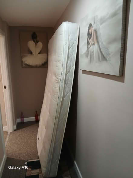 Photo of free King size mattresses (Bootle L20 4TQ) #2