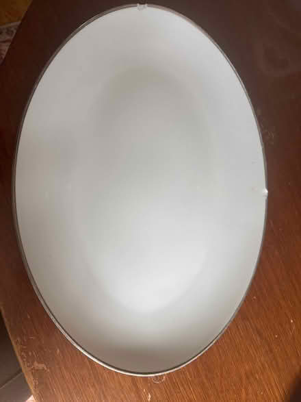 Photo of free China serving dish (West portal / Parkside) #1