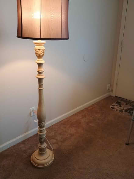 Photo of free floor lamp (Alameda) #1