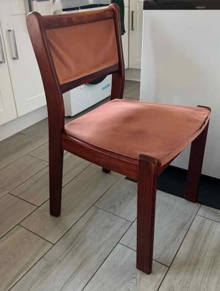 Photo of free Table and chairs (The Meadows NG2) #4