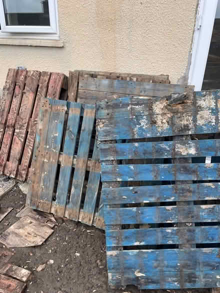 Photo of free Pallets (Hala LA1) #1