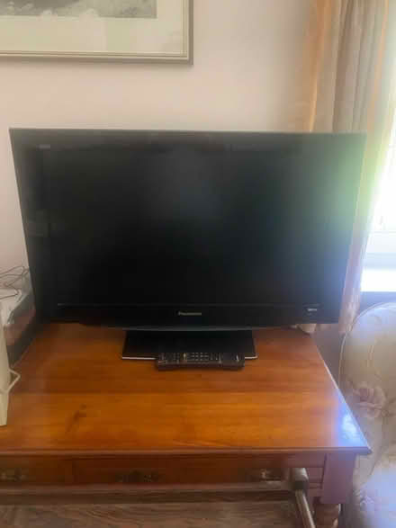 Photo of free Panasonic Tv 32” (High Wycombe) #1
