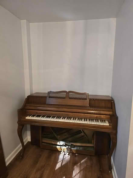 Photo of free Piano (Falls Church) #1