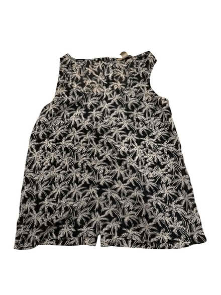 Photo of free Banana Republic Woman’s Top (Brooklyn Storage) #1