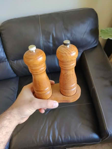 Photo of free Salt/pepper grinders (EH16, Prestonfield) #1