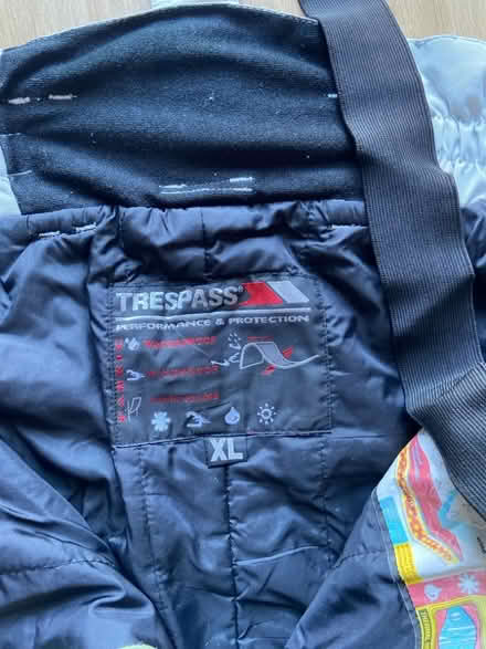 Photo of free Salopettes size XL (for skiing) (Botley OX2) #3