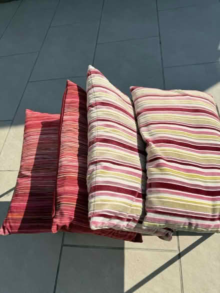 Photo of free Selection of cushions (Billericay CM11) #1