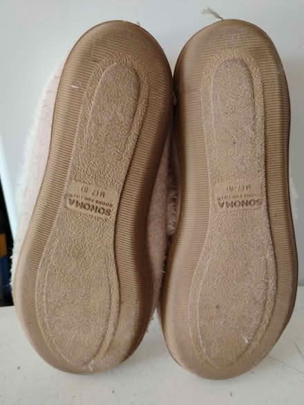 Photo of free Fuzzy Slippers - Womens M (7-8) (Darien) #2